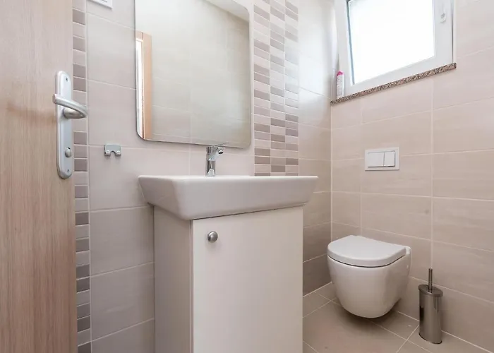 Gorgeous Home In Debeljak With Wifi