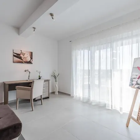 Cozy Home In Debeljak Prázdninový dům Debeljak
